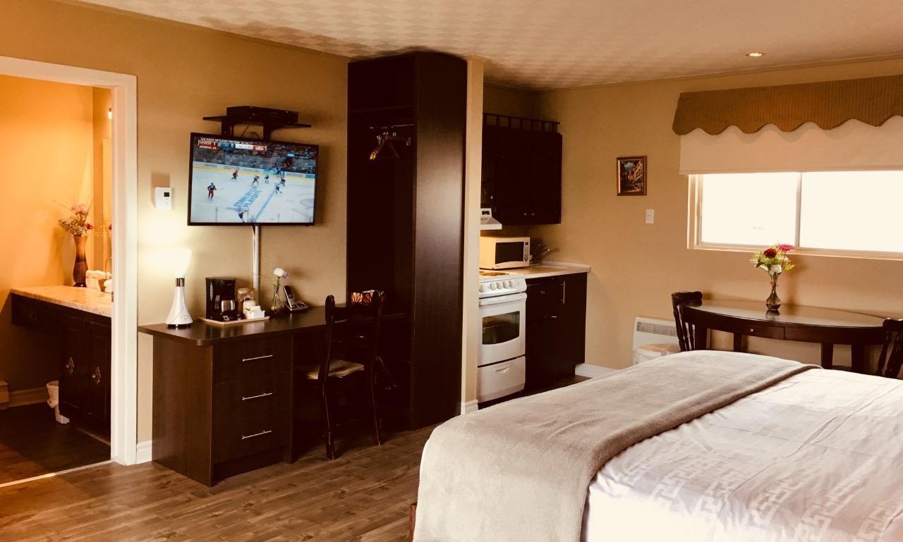 Au Doc Motel Repentigny Zewnętrze zdjęcie